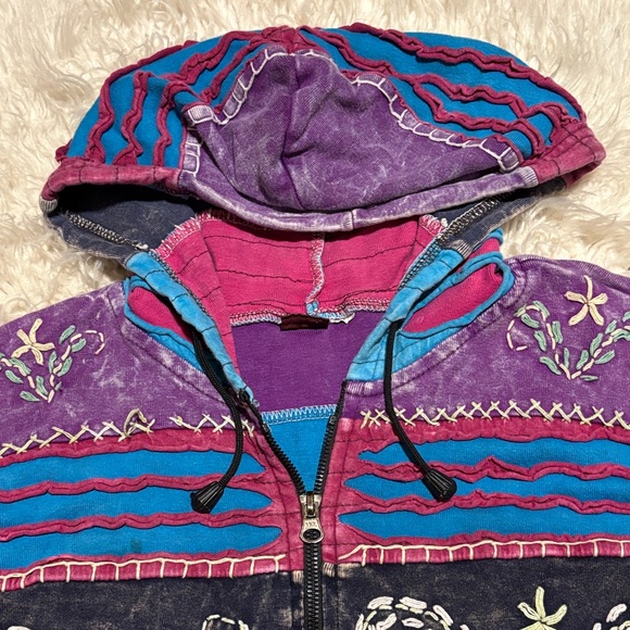 Colorful Patchwork Hoodie - Picture 4 of 7